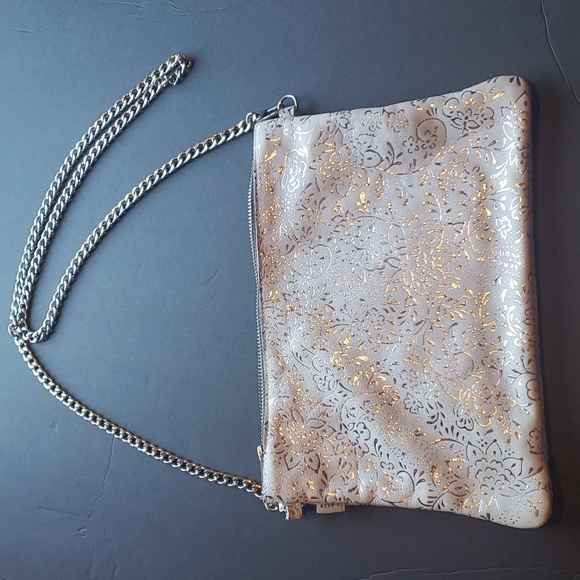 White and Silver Shoulder Bag with Silver Removable Chain - Picture 4 of 12